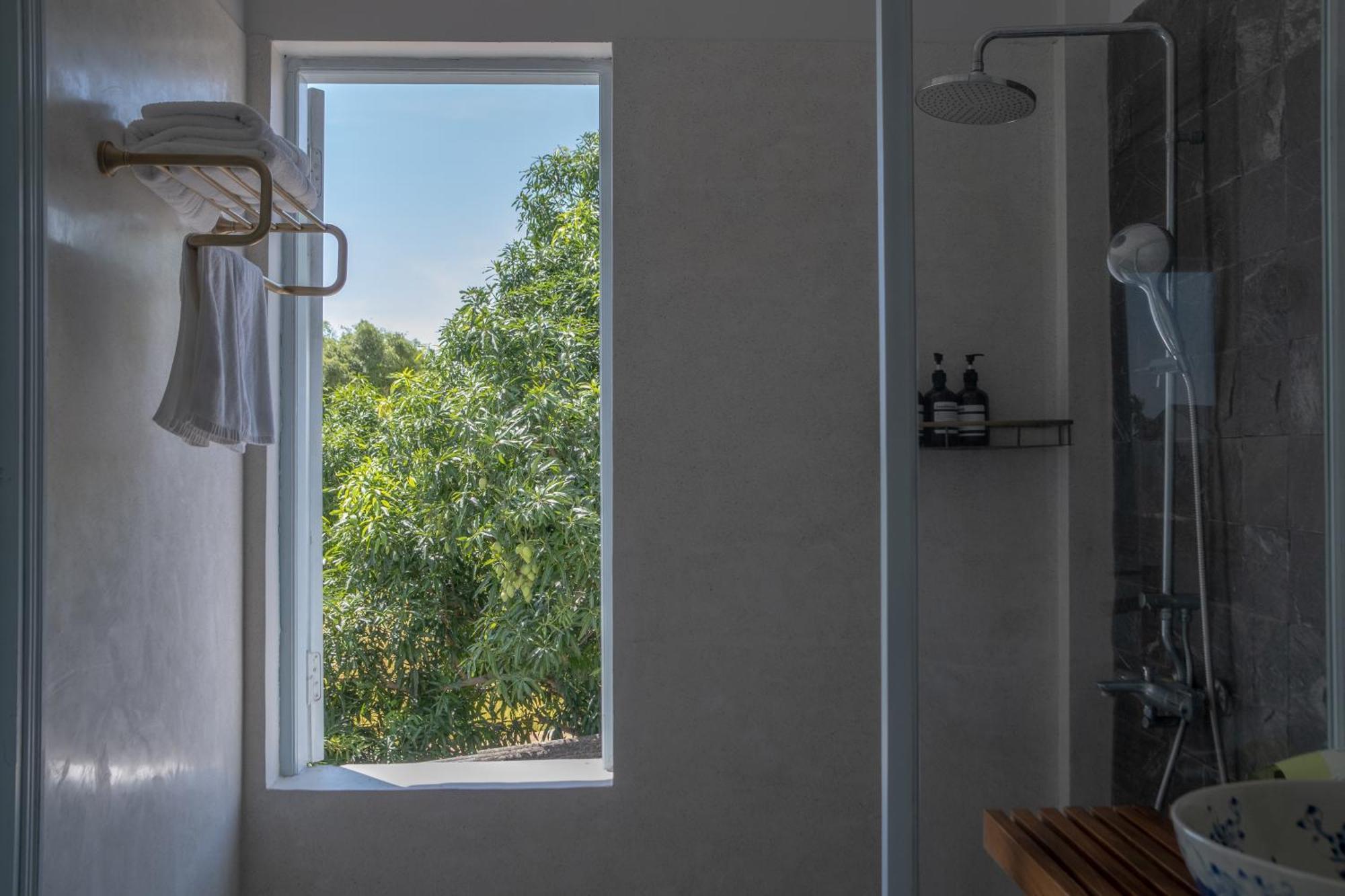 Homeday Retreats Tan Thanh Εξωτερικό φωτογραφία